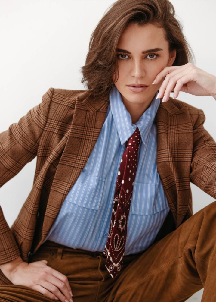 daisy oliphant - model