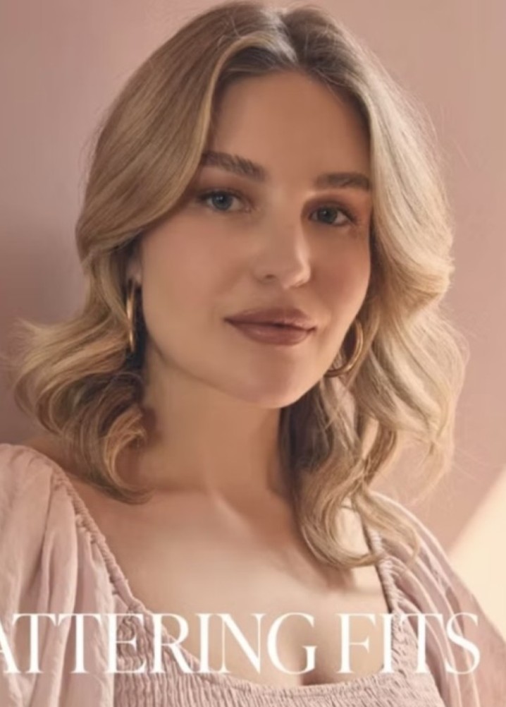 amanda jayne - hair stylist