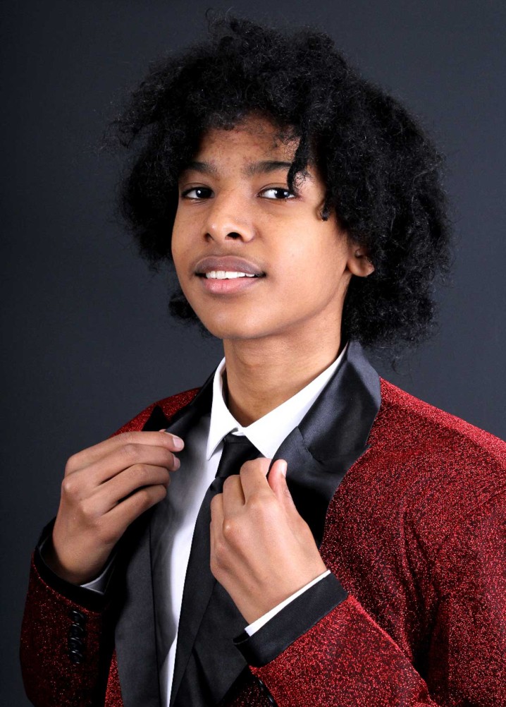 devan bond - junior