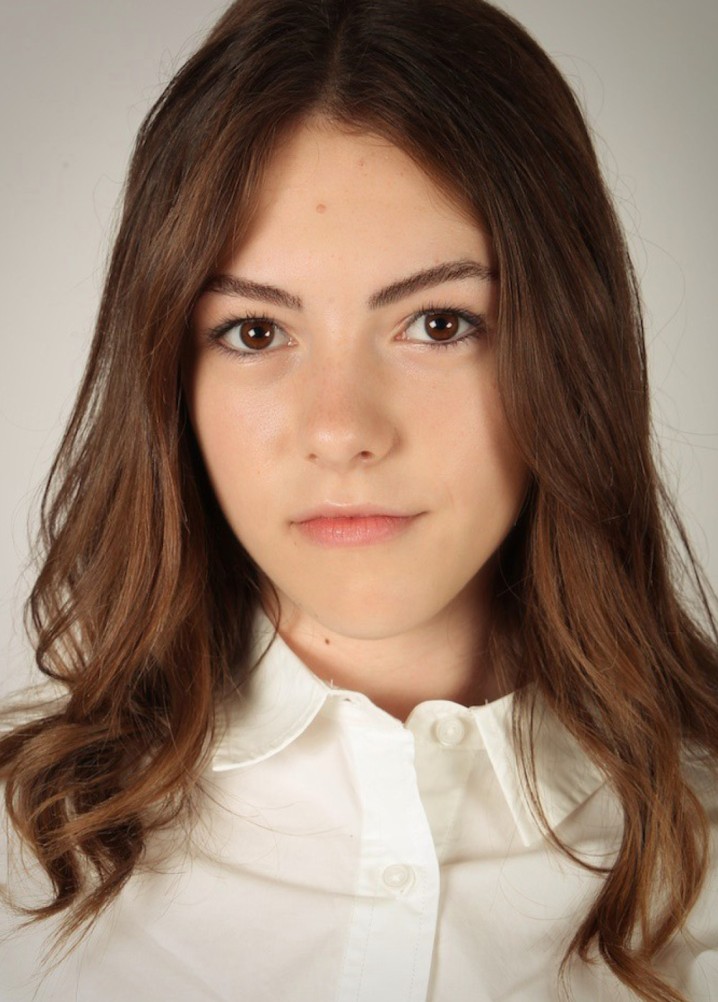 milly hodges - profile