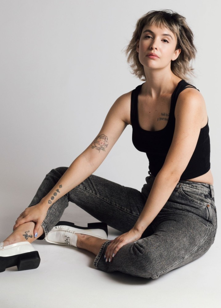 lana maciver - real & unique