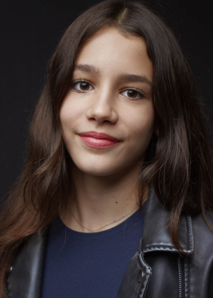 bella smith - junior