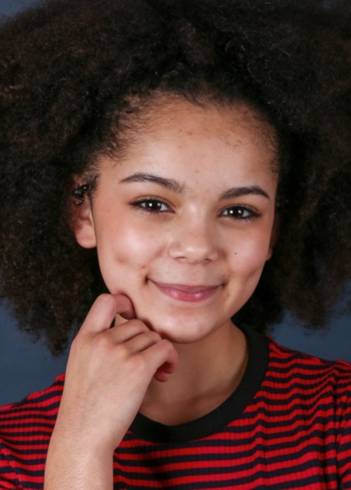 darcey simms - profile
