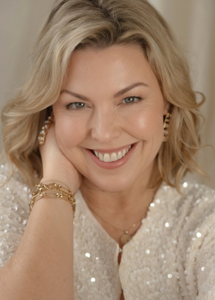 emma walker santo - profile