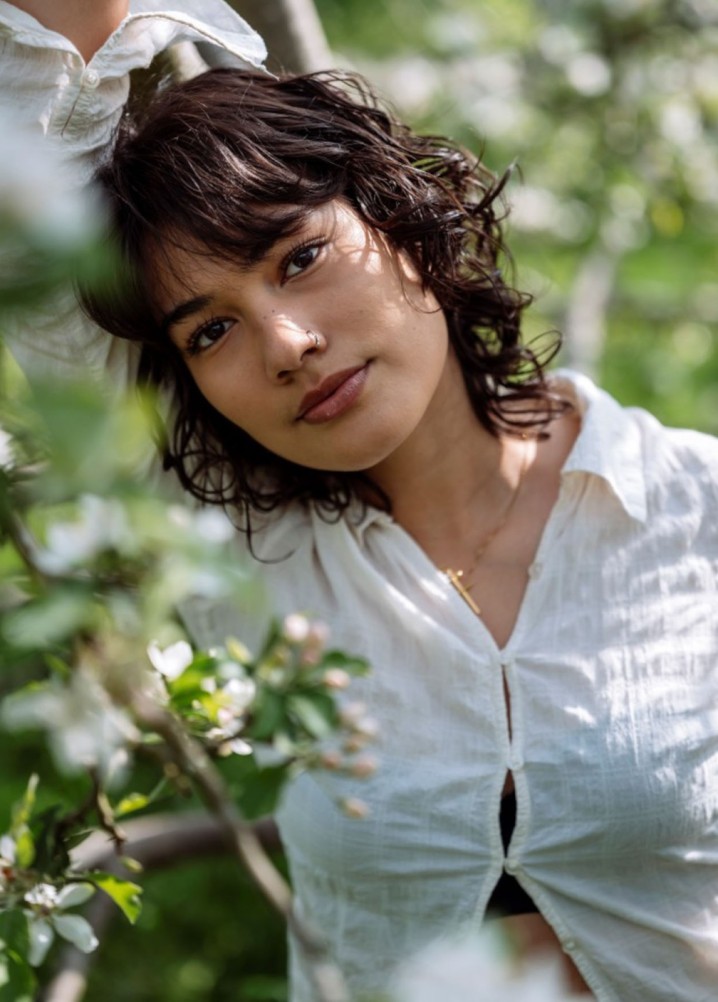 divya nebel - real & unique