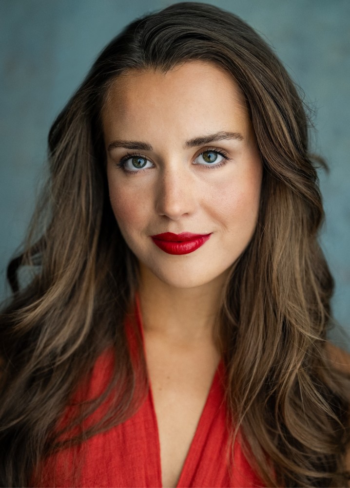caroline anna-wilde - actor