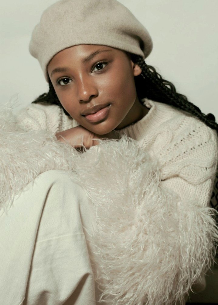 olivia dina - junior