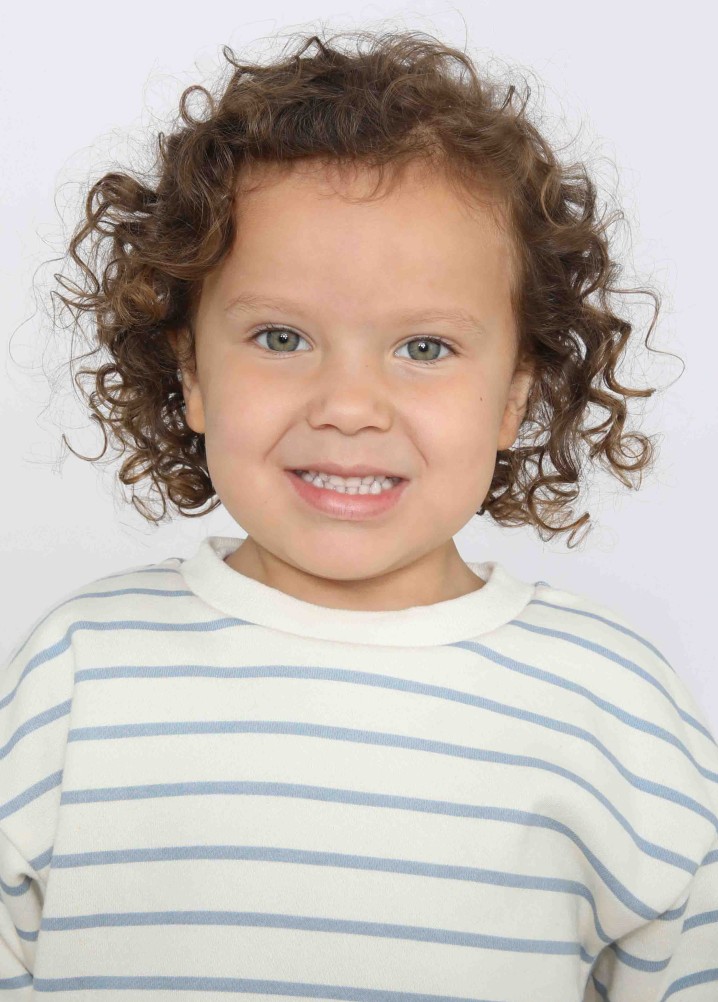 gia gosling - junior