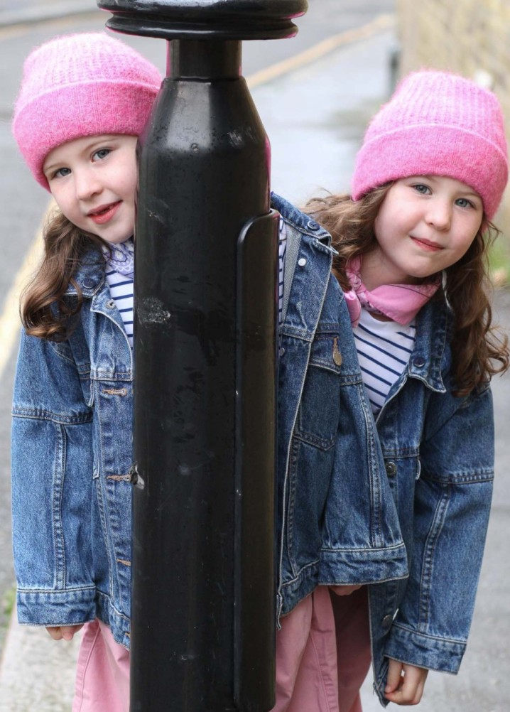 éloïse and isabella - junior